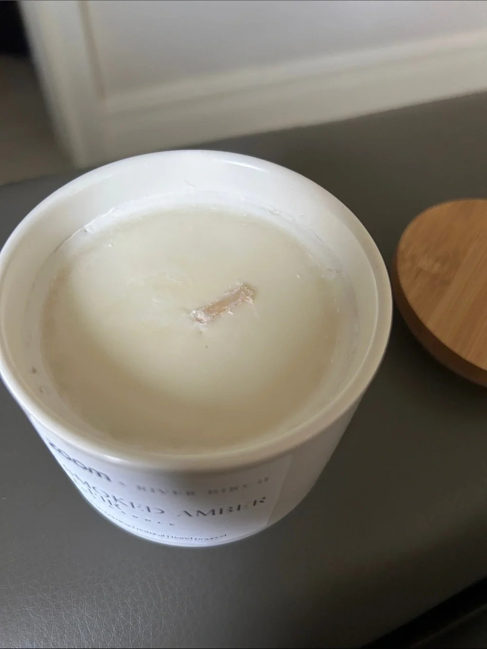 NWOT Zoom x River Birch Smoked Amber + Fir Soy Candle - White with Wood Lid